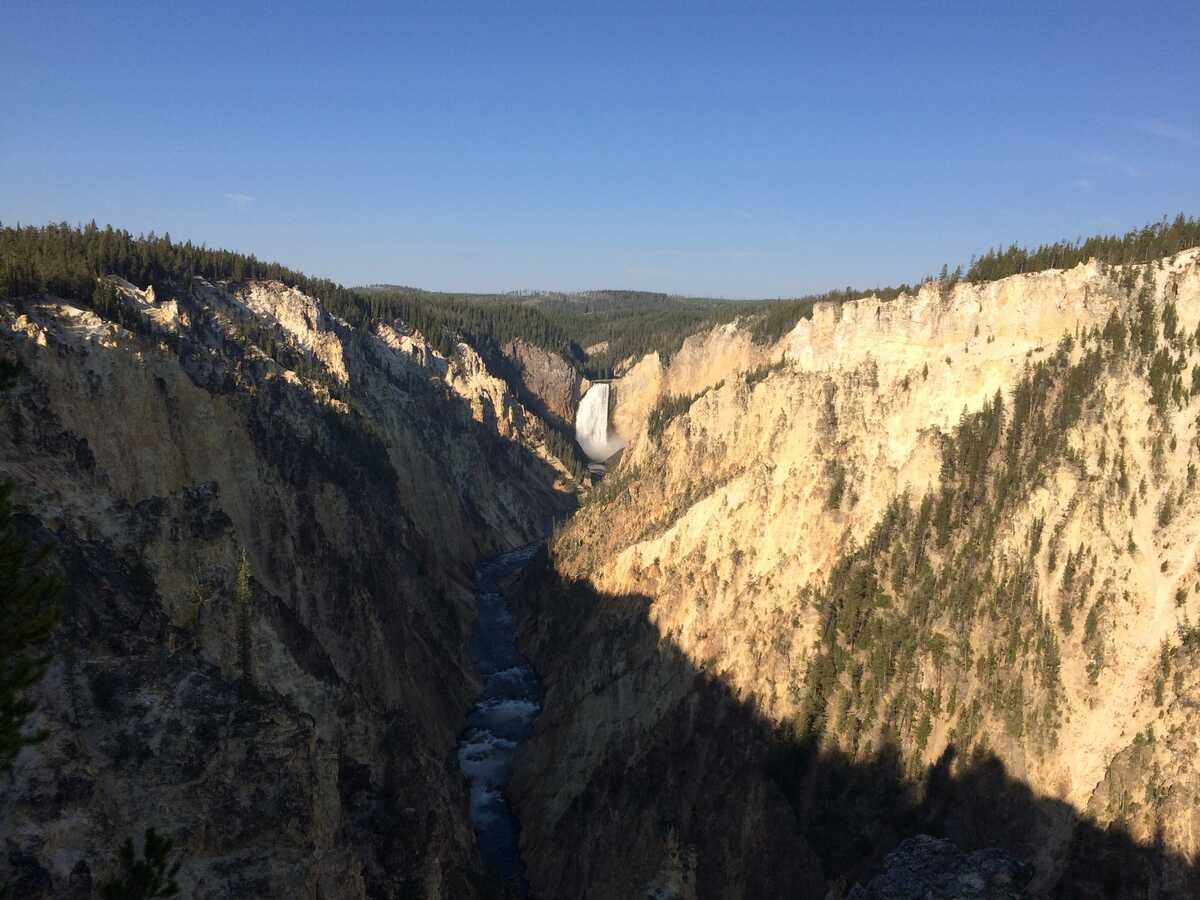 yellowstone-falls.jpg